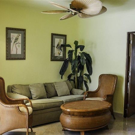 Blue Parrot Suites Playa del Carmen Kültér fotó